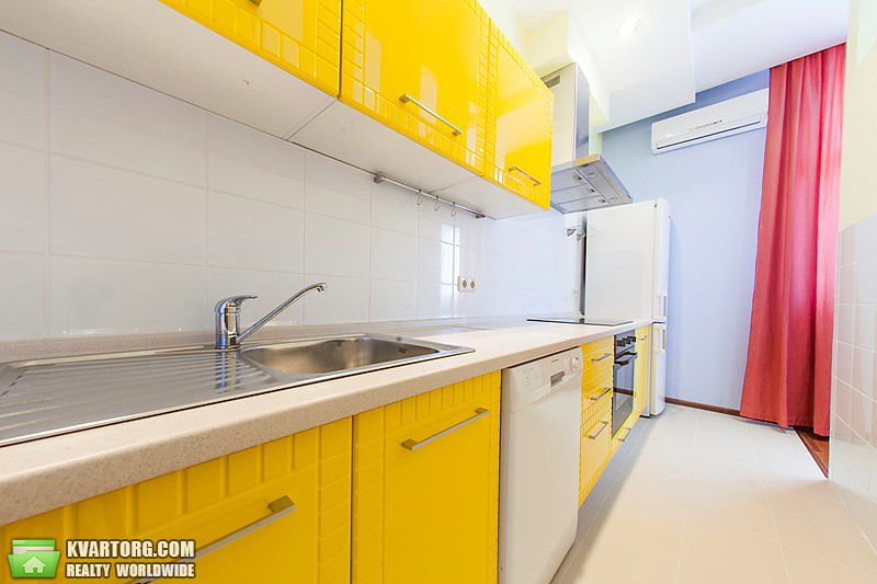 Sell 2-room apartment. Киев,  Щорса — photo 4