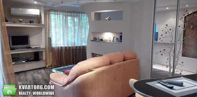 Sell 3-room apartment. Киев,  Донецкая — photo 1