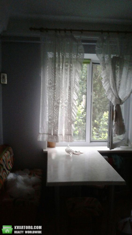 Sell 3-room apartment. Киев,  Васильковская — photo 2