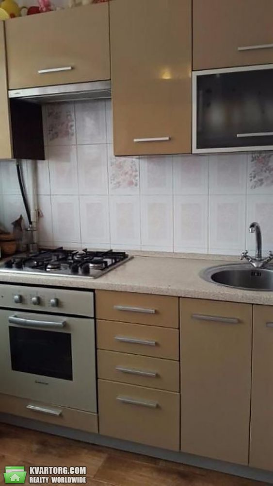 Sell 3-room apartment. Киев,  Свободы пр — photo 1