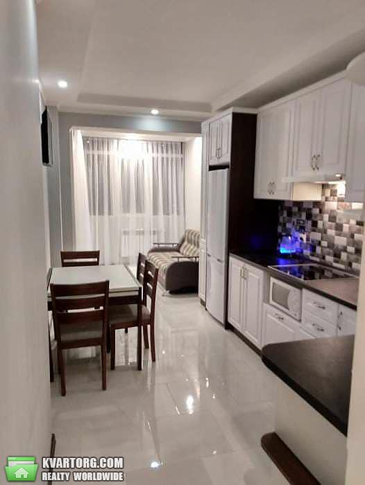 Rent out 1-room apartment. Киев,  Днепровская наб — photo 8