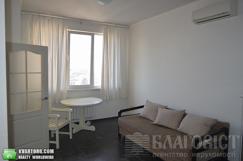 Sell 2-room apartment. Киев,  Саксаганского — photo 2