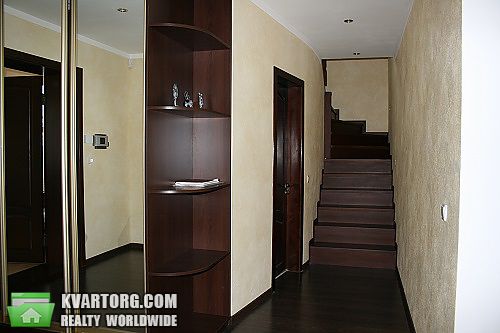 Rent out house. Киев, Франко — photo 5