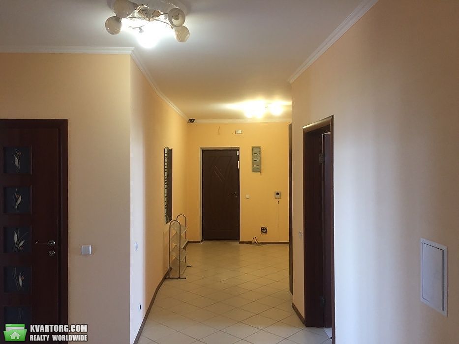 Sell 4-room apartment. Киев,  Днепровская наб — photo 2