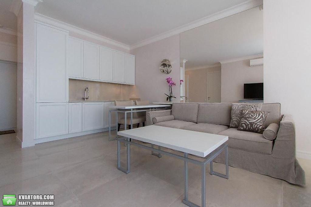 Rent out 2-room apartment. Киев,  Лумумбы — photo 2