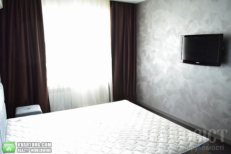 Sell 3-room apartment. Киев,  Гордиенко пер — photo 2