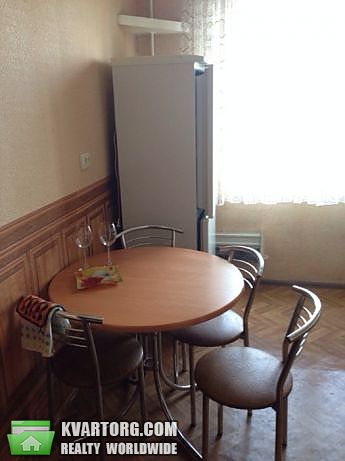 Rent out 2-room apartment. Киев,  Васильковская — photo 2