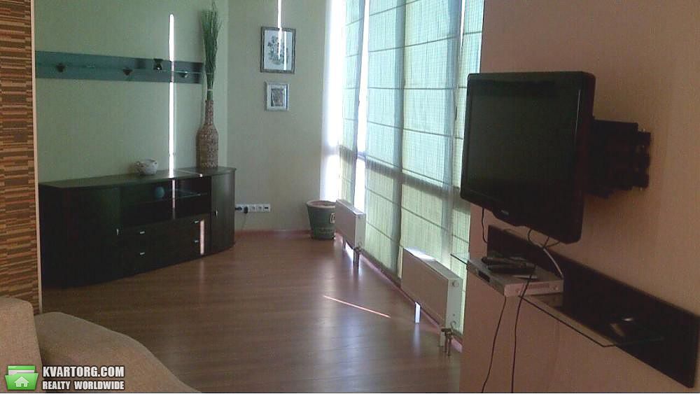 Rent out 1-room apartment. Киев, бульвар Тараса Шевченко — photo 2