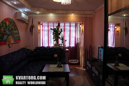Sell 2-room apartment. Киев, Пражская — photo 2