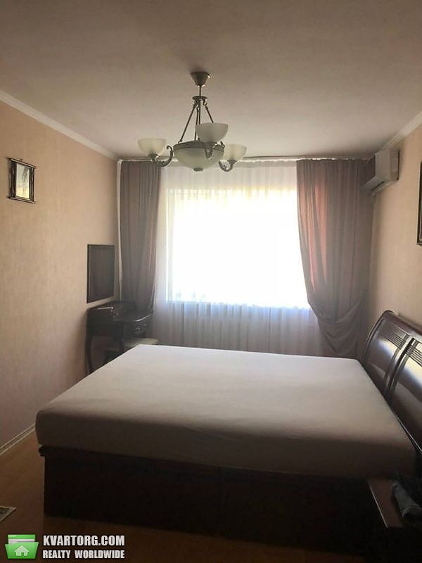 Rent out 2-room apartment. Днепропетровск, Піхоти Короля — photo 3