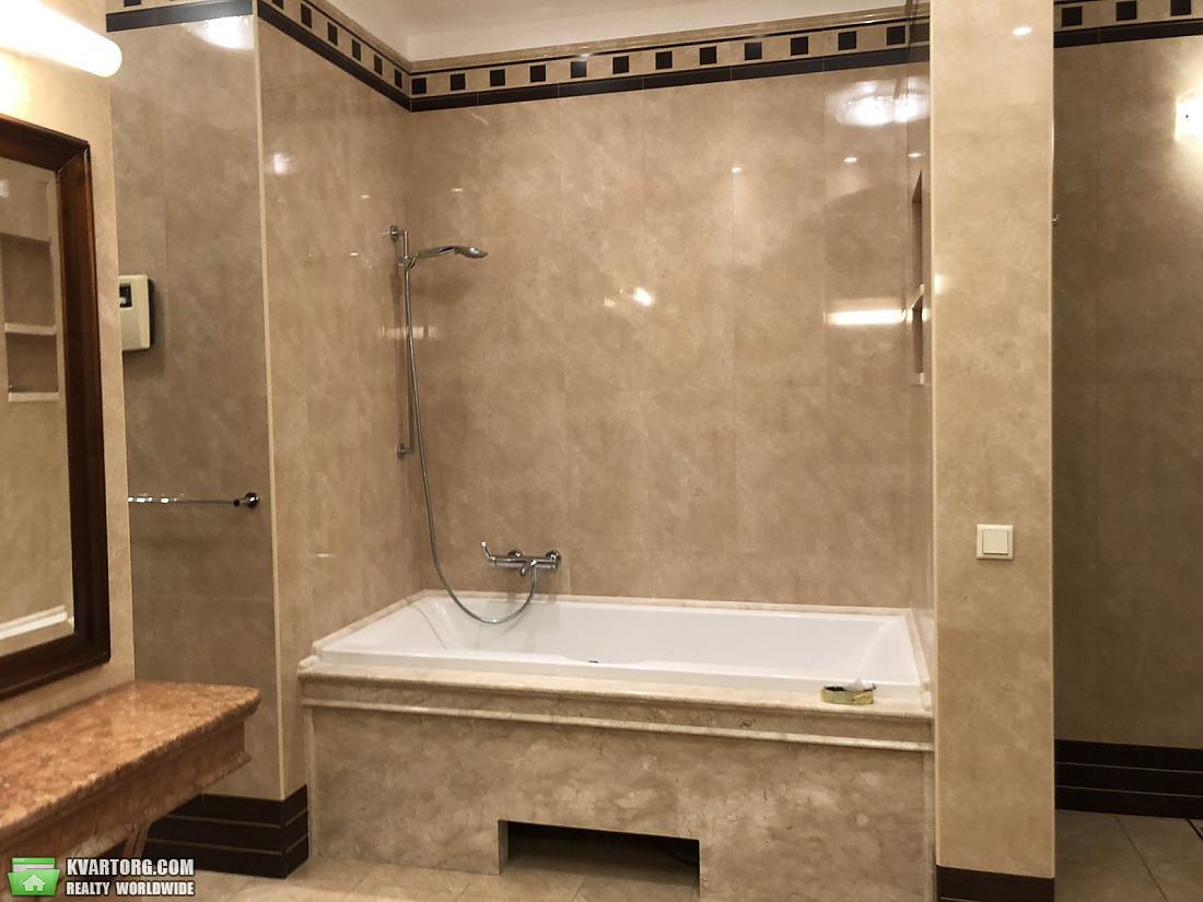 Rent out 5-room apartment. Киев,  Старонаводницкая — photo 8