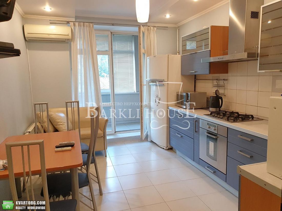 Rent out 3-room apartment. Киев,  Дмитриевская — photo 3