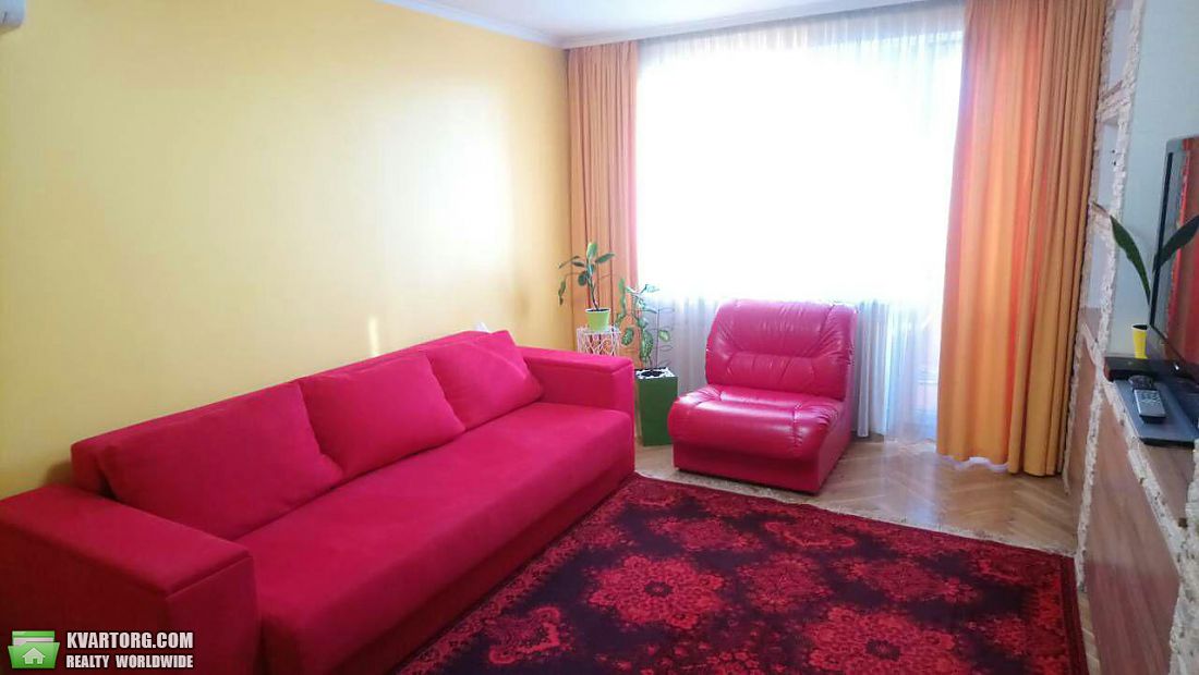 Rent out 2-room apartment. Киев,  Науки пр — photo 1