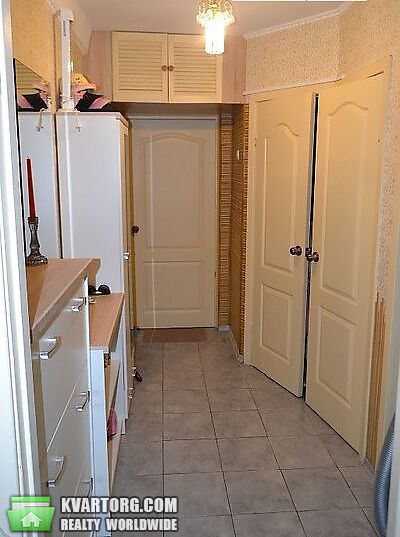 Sell 2-room apartment. Киев,  Космическая — photo 4