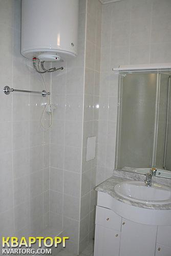 Rent out office. Киев, бульвар Леси Украинки — photo 4