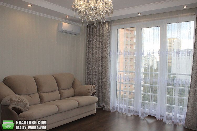 Rent out 2-room apartment. Киев, демеевская — photo 4