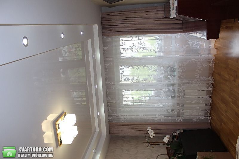 Sell 2-room apartment. Киев,  Жукова — photo 1
