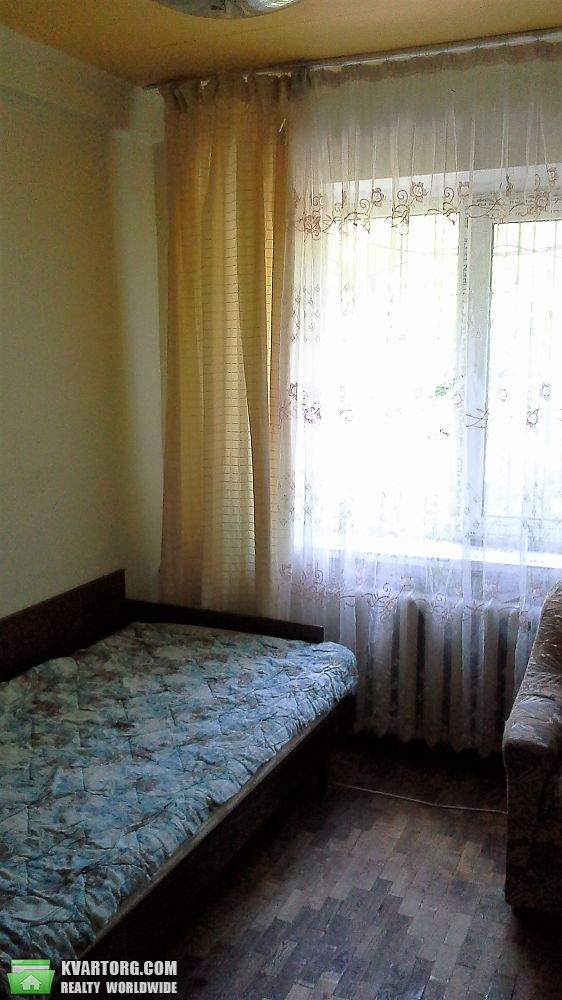 Sell 2-room apartment. Киев, Донца Михаила — photo 2