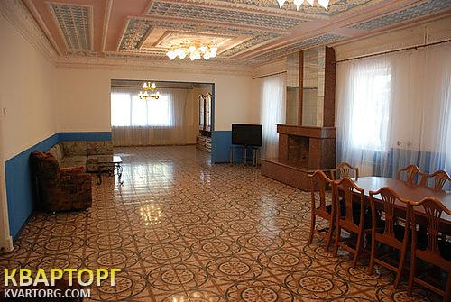Rent out house. Киев,  Садовая — photo 1
