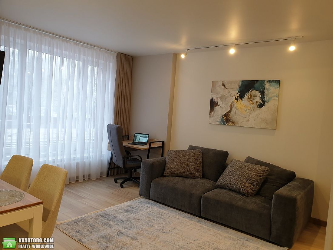 Rent out 1-room apartment. Киев,  Лепсе бул — photo 9