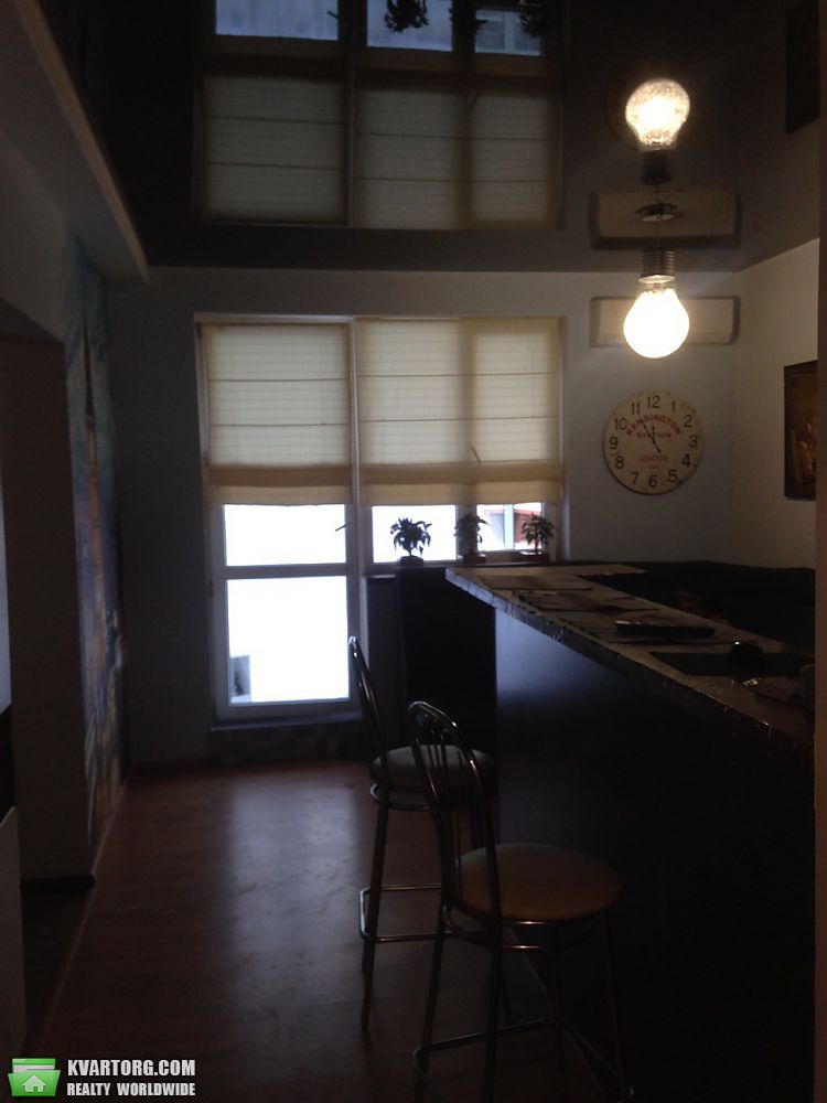 Sell 1-room apartment. Киев, ул.Беживка Дзержинского — photo 1