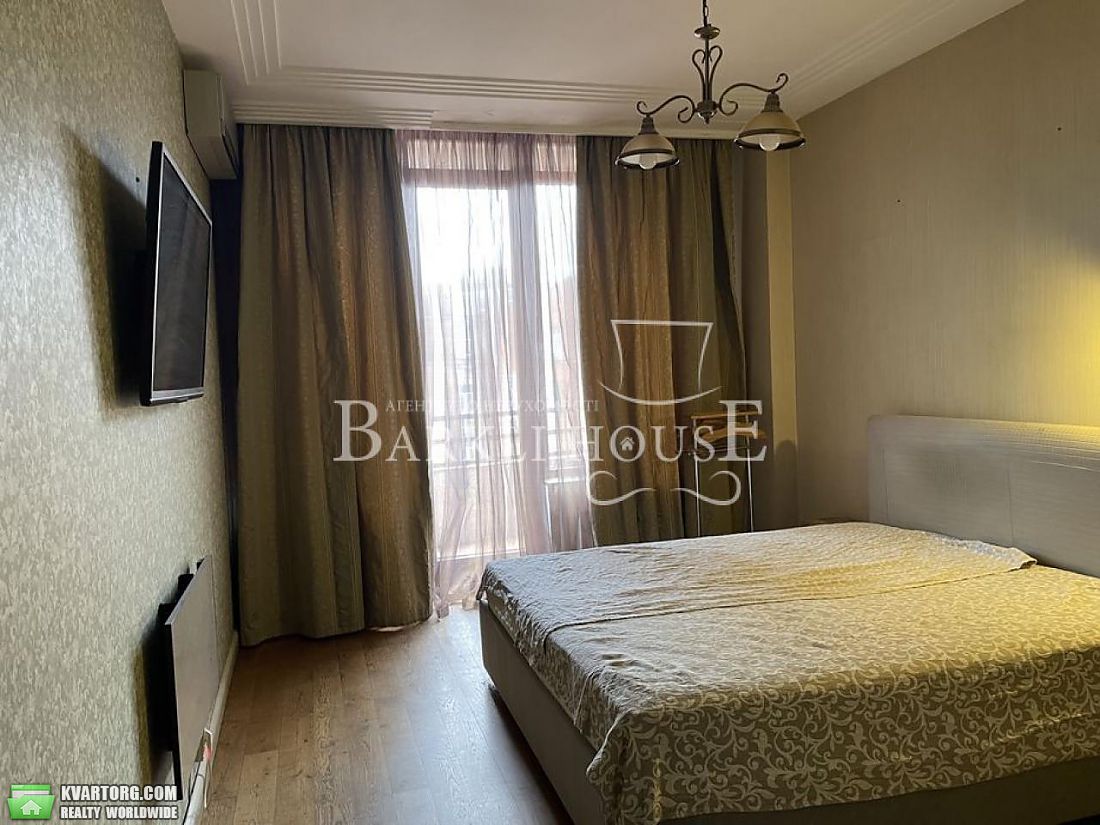 Rent out 3-room apartment. Киев,  Жилянская — photo 7