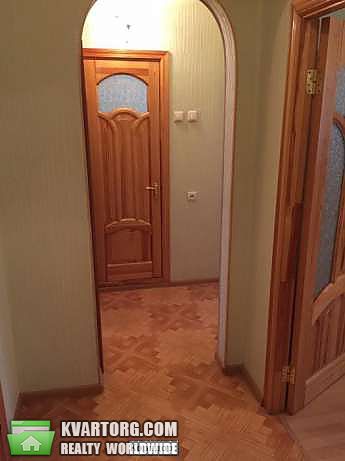Rent out 2-room apartment. Киев,  Бажана — photo 7