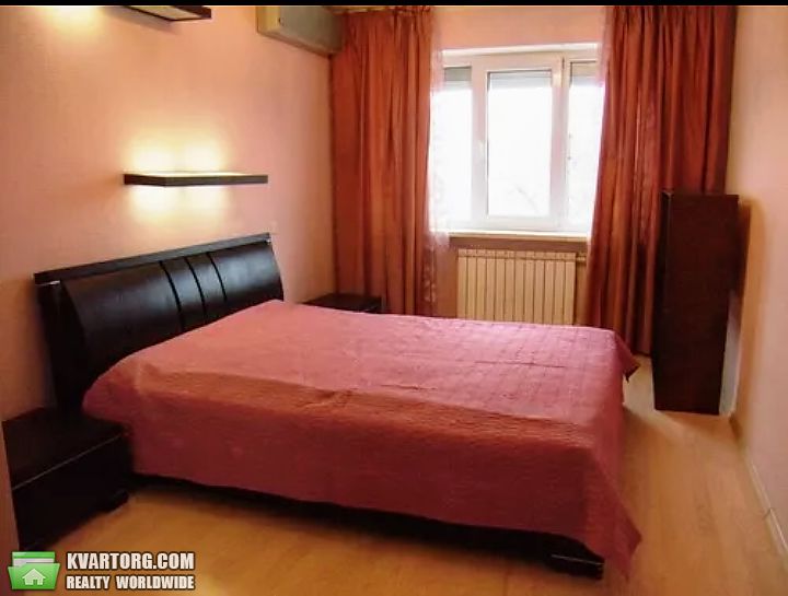 Rent out 3-room apartment. Киев,  Леси Украинки бул — photo 5