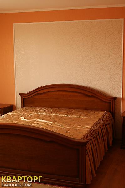 Rent out 2-room apartment. Киев,  Дарницкий бул — photo 6