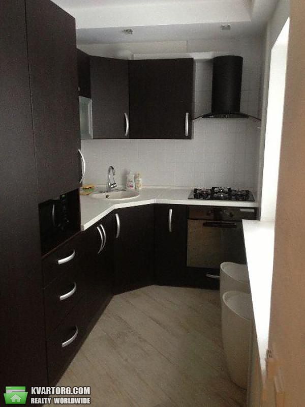 Rent out 2-room apartment. Киев,  Чигорина — photo 5