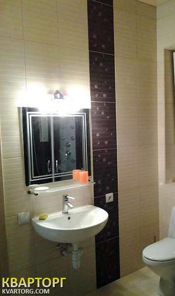 Rent out house. Киев, святыщенская — photo 8