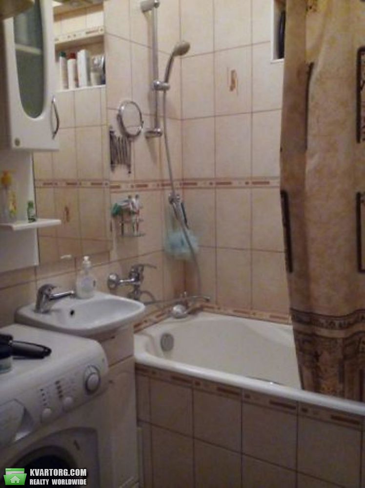 Rent out 3-room apartment. Киев,  Красноткацкая — photo 6
