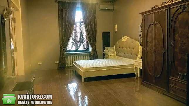 Sell 4-room apartment. Киев,  Толстого — photo 2