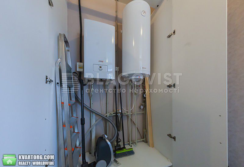 Sell 3-room apartment. Киев,  Урловская — photo 9