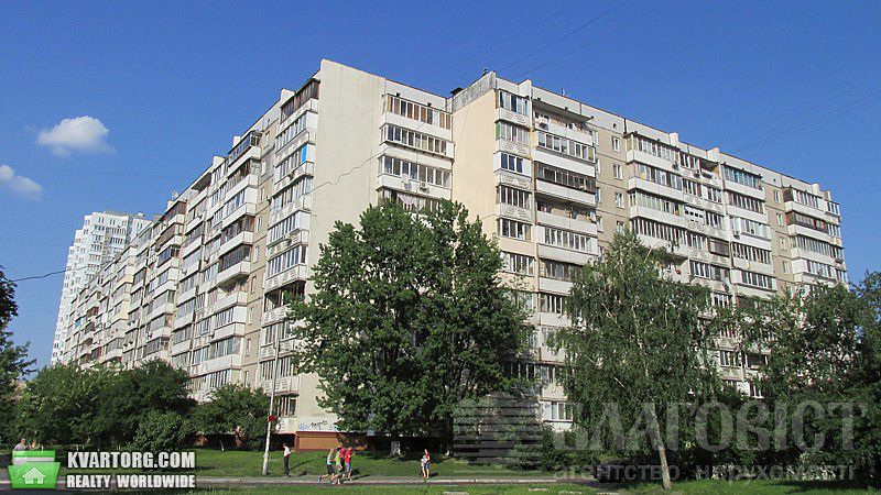 Sell 3-room apartment. Киев,  Тростянецкая — photo 8