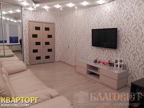 Sell 2-room apartment. Киев,  Днепровская наб — photo 4
