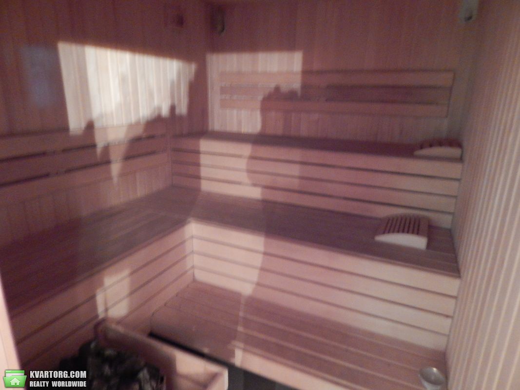 Rent out house. Киев,  Октябрьская — photo 9