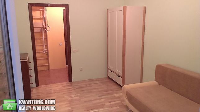 Rent out 2-room apartment. Киев,  Машиностроительная — photo 4