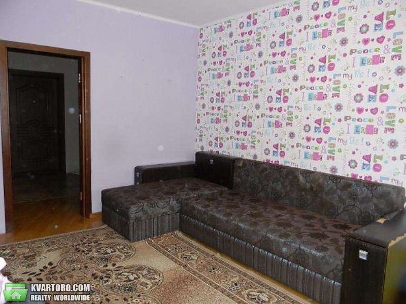 Sell 2-room apartment. Киев,  Пчелки — photo 2