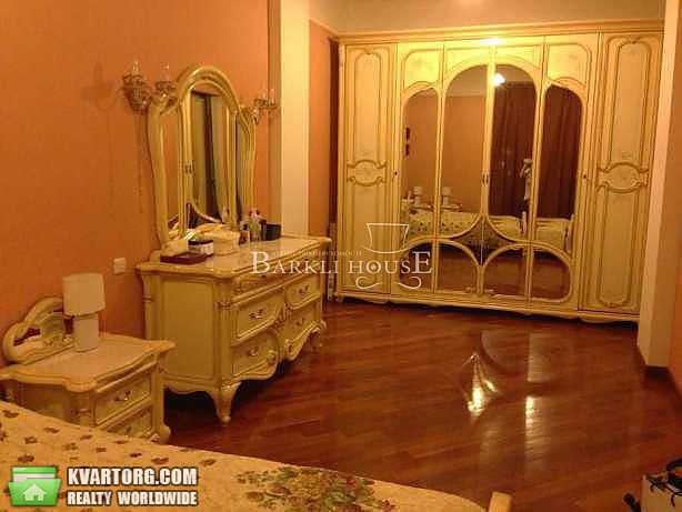 Rent out 2-room apartment. Киев,  Крещатик — photo 6
