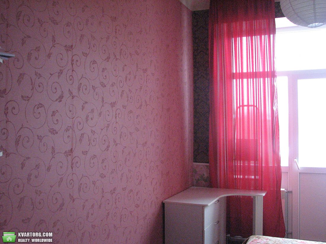 Sell 2-room apartment. Киев,  Шепелева — photo 3