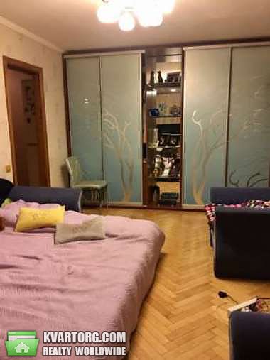 Sell 2-room apartment. Киев,  Огородная — photo 3