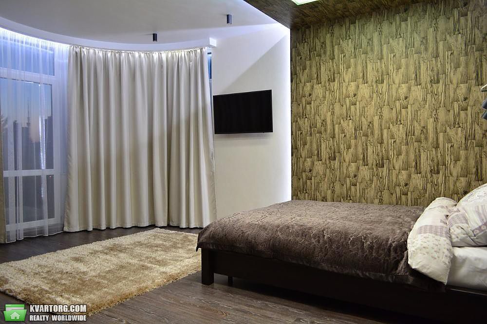Rent out 1-room apartment. Киев,  Черновола — photo 6