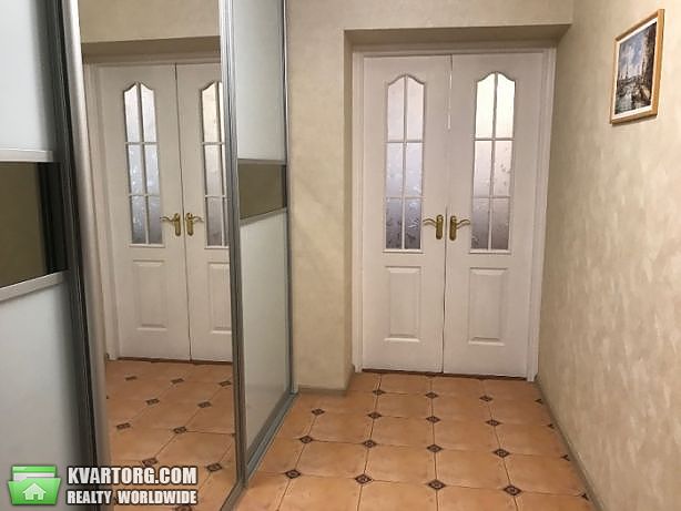 Sell 3-room apartment. Киев,  Бажана — photo 4