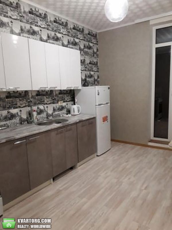 Rent out 1-room apartment. Киев, Регенераторная ул. — photo 2