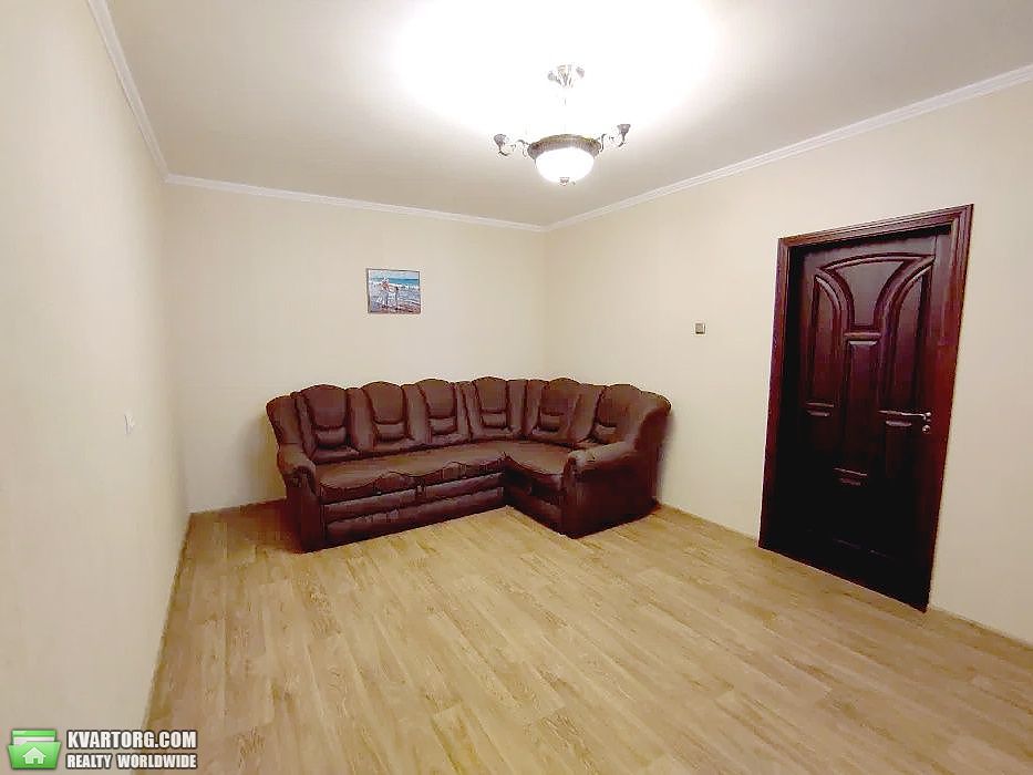 Sell 3-room apartment. Киев,  Пчелки — photo 2