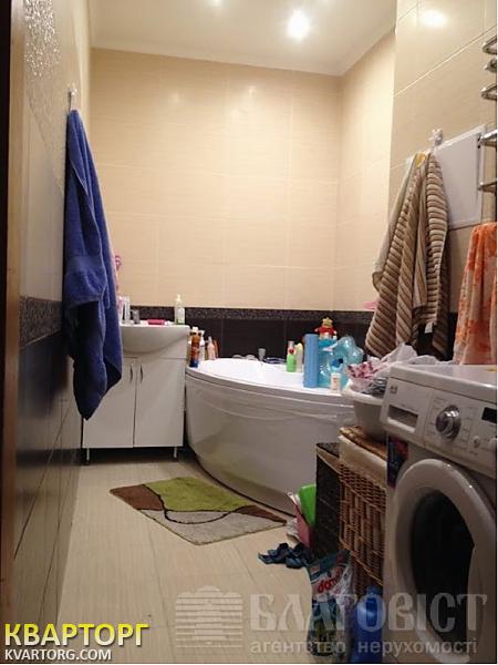 Sell 2-room apartment. Киев, Бажана — photo 1