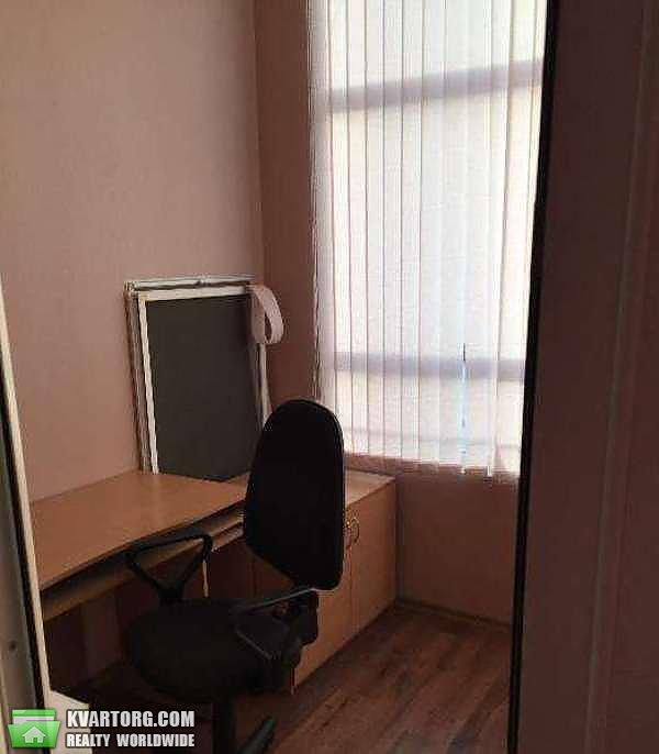 Rent out 2-room apartment. Киев,  Саксаганского — photo 8