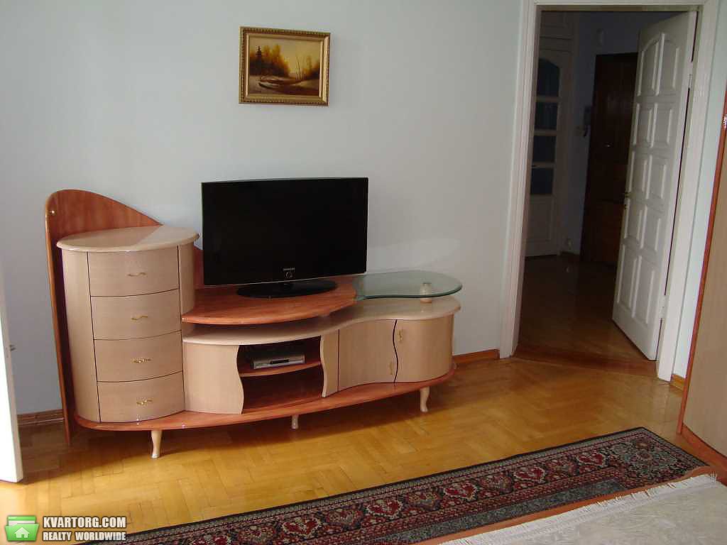 Rent out 3-room apartment. Киев, Богомольца — photo 3