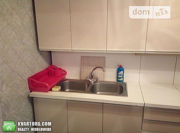 Rent out 1-room apartment. Киев,  Верхний Вал — photo 4